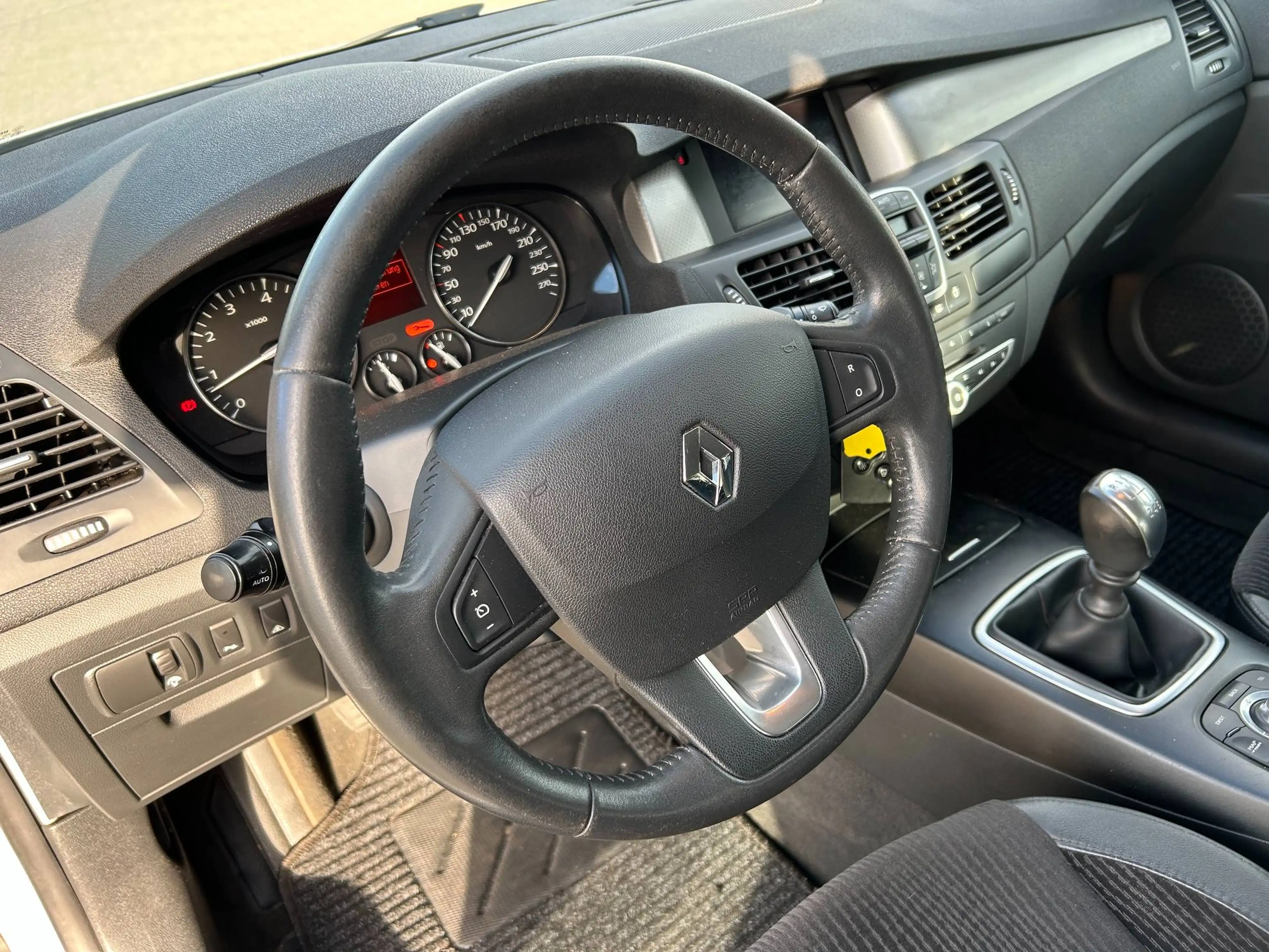 Renault Laguna Laguna Grandtour Grandtour 2.0 16V 140 Dynamique — photo 11