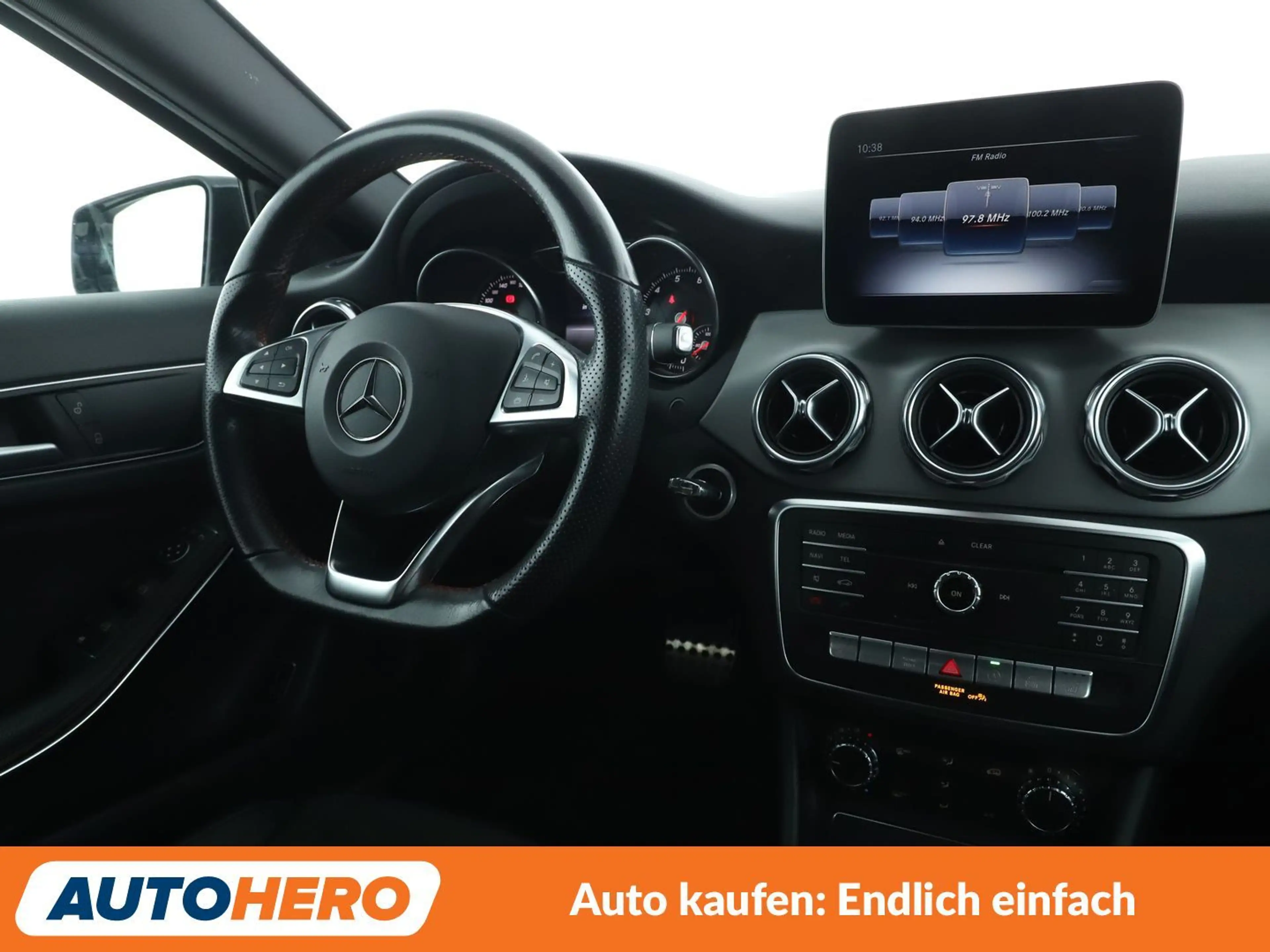 Mercedes-Benz GLA 180 GLA 180 AMG Line Aut.*360CAM*NAVI*LED*TEMPO* — photo 13