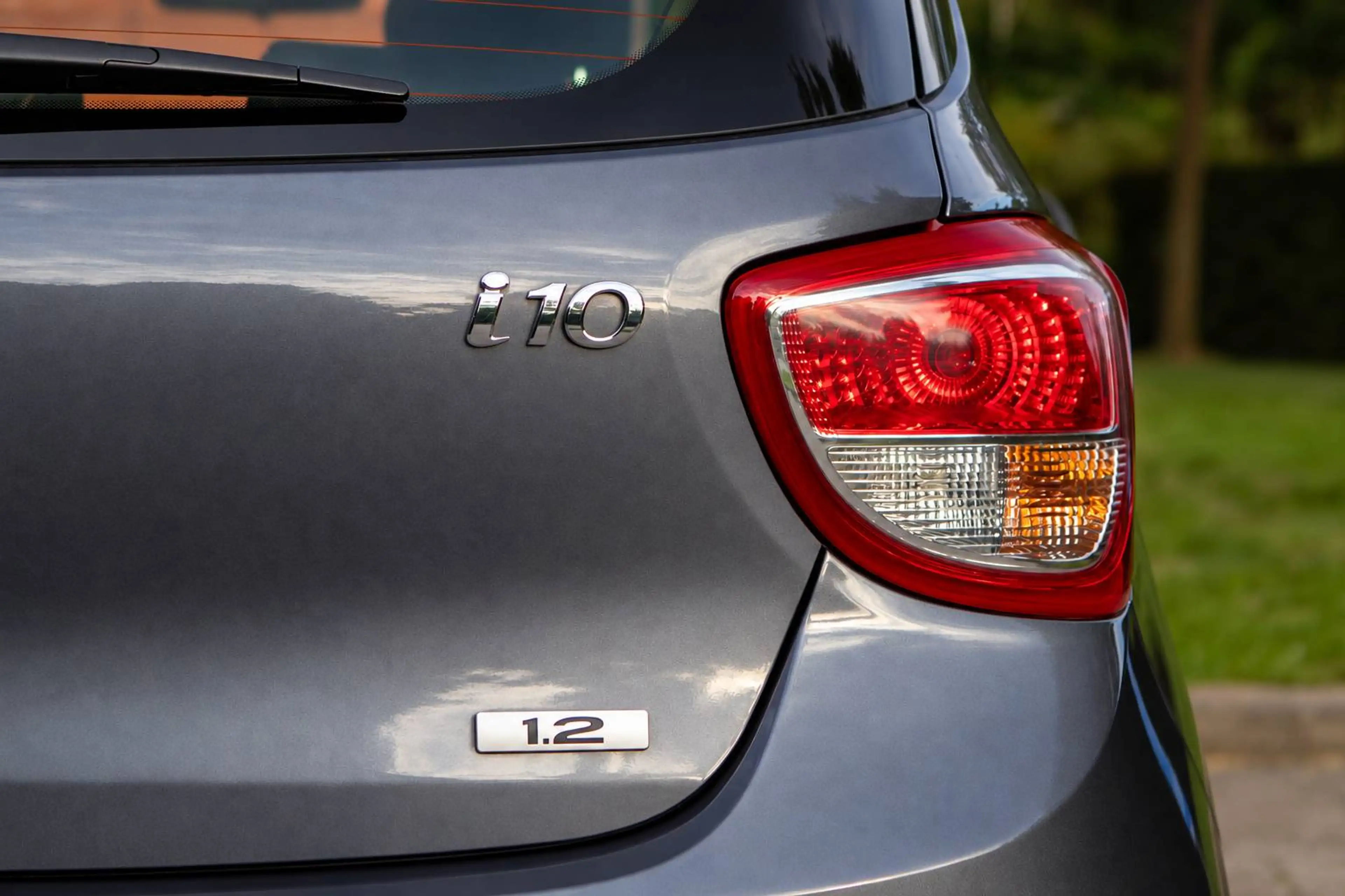 Hyundai i10 - 1.2i Joy - Heated Seats - Clim - Cruise Control — photo 9