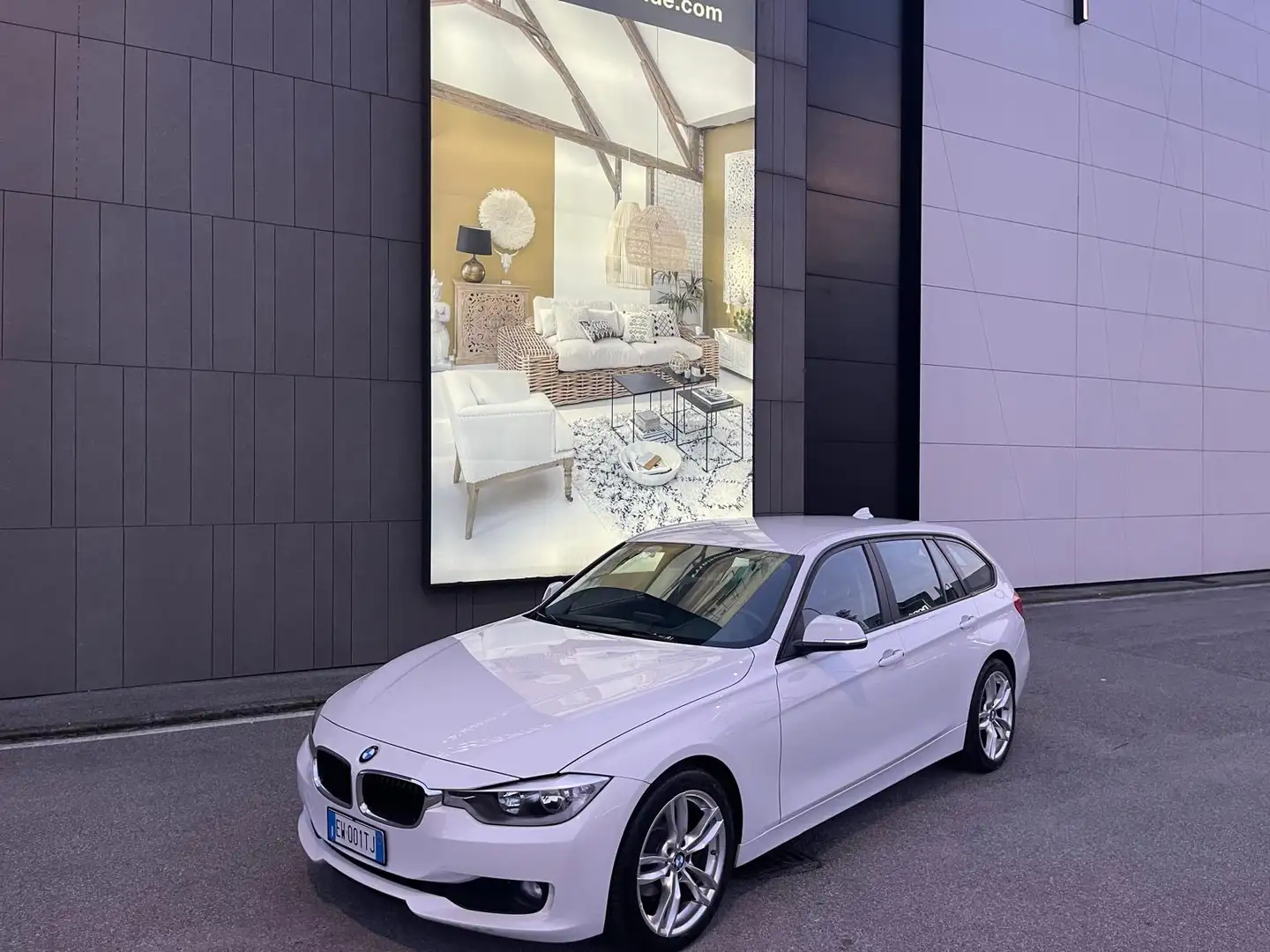BMW 320 320d Gran Turismo Business auto Blanco - 1