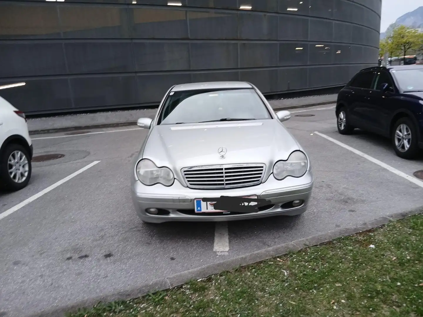 Mercedes-Benz 200 elegance - 2
