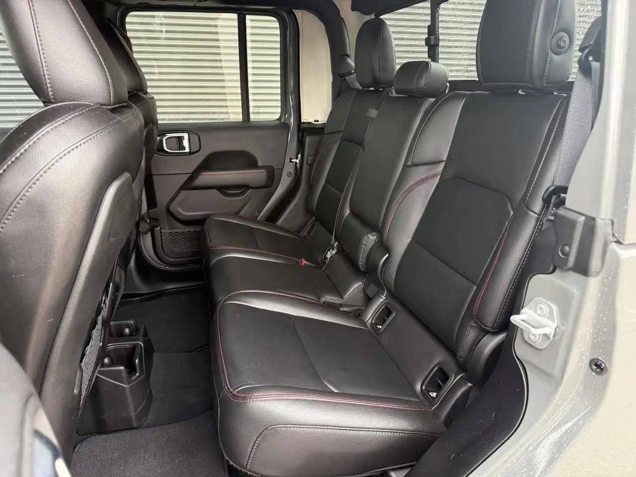 Jeep Gladiator photo Jeep Gladiator