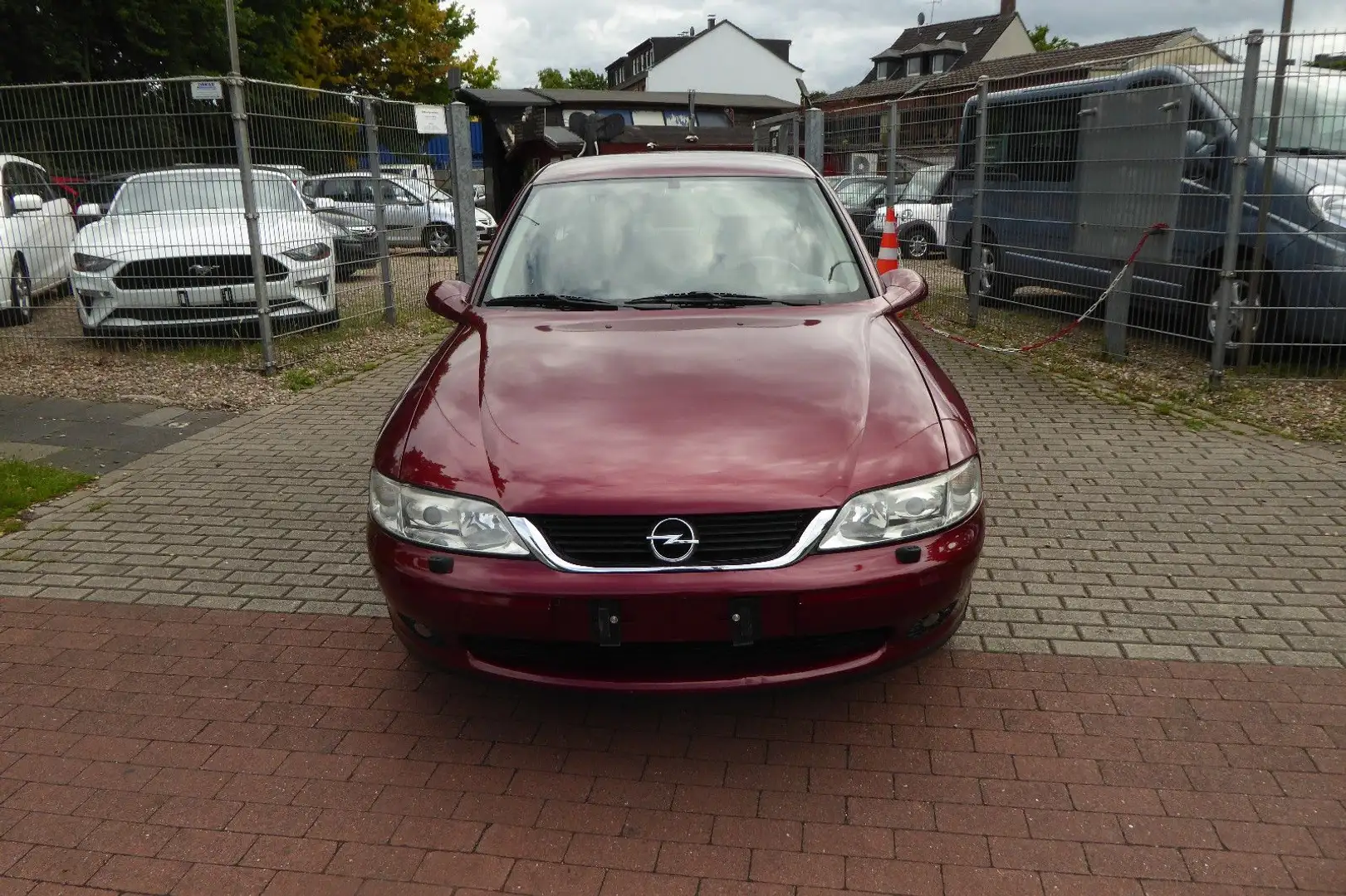 Opel Vectra 2.2 16V Elegance/ Automatik/Klimaauto/TOP Violett - 2