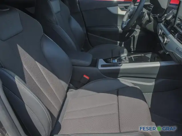 Audi A5 view 4