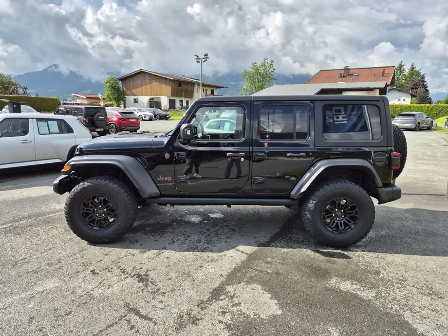 Jeep Wrangler Rubicon Unlimited 2,0 T GME 8AT Zwart - 2