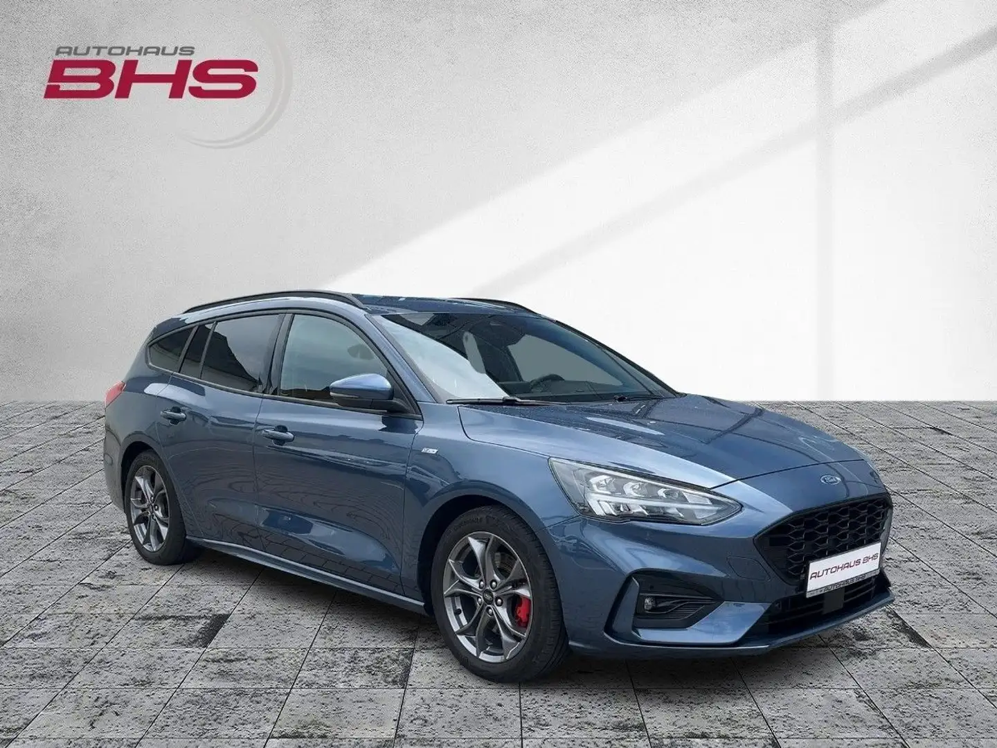 Ford Focus Turnier 1,0EcoBoost 155 PS MHEV ST-Line X Blauw - 2