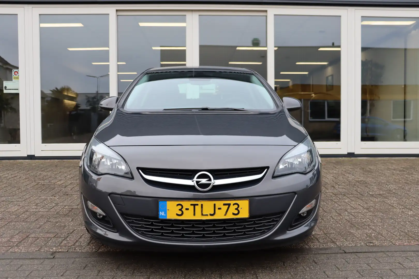 Opel Astra 1.4 Turbo Design Edition, Camera, Cruise Control, Grau - 2