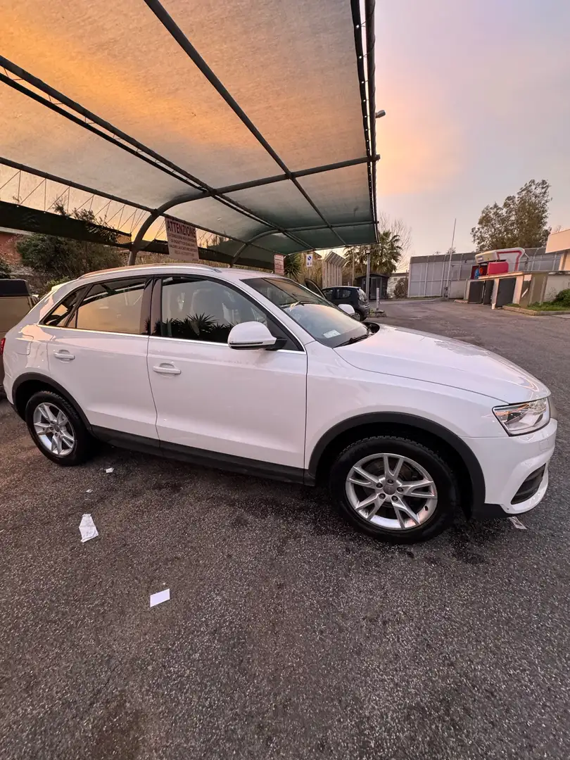 Audi Q3 - 1