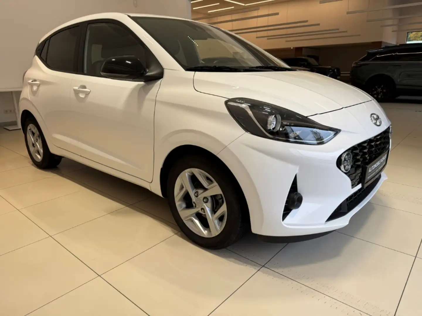 Hyundai i10 Connect & Go NAVI SHZ LHZ RFK KLIMA Weiß - 2