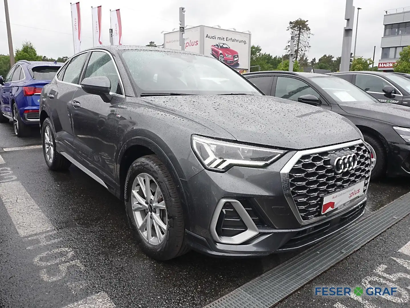 Audi Q3 Sportback 45 TFSI e S-Line LED Navi Gris - 2