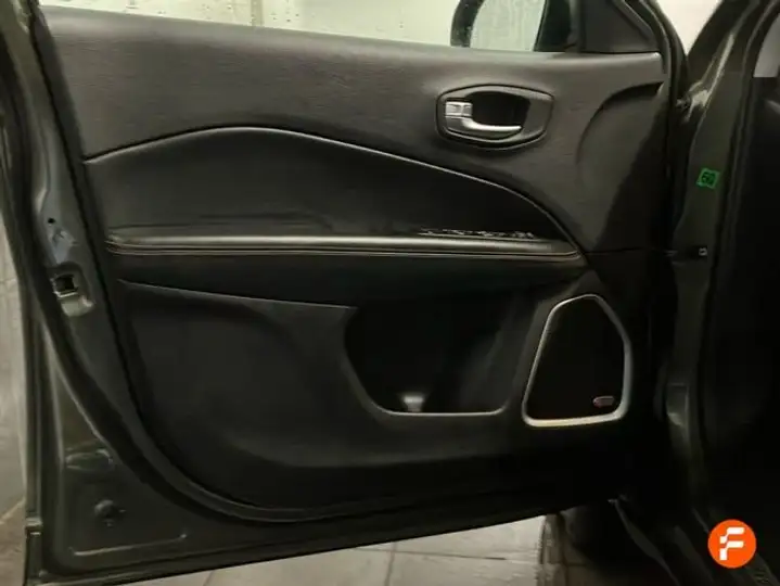 Jeep Compass 2017, foto 23