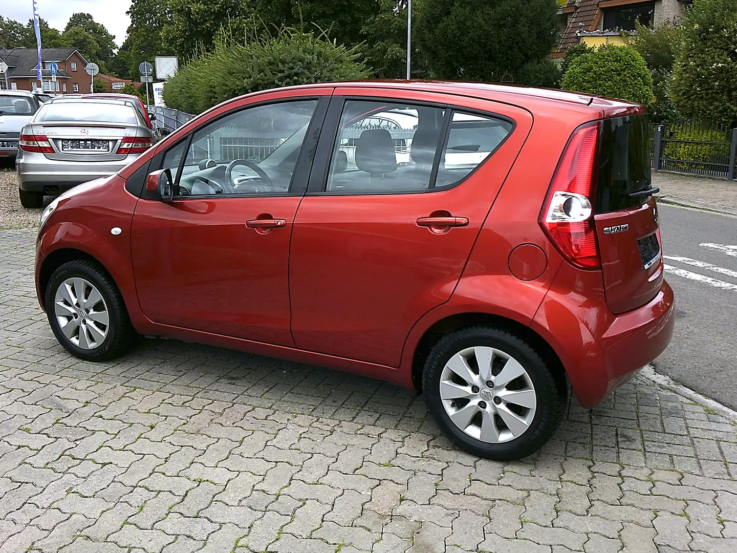 Suzuki Splash Club Braun - 2