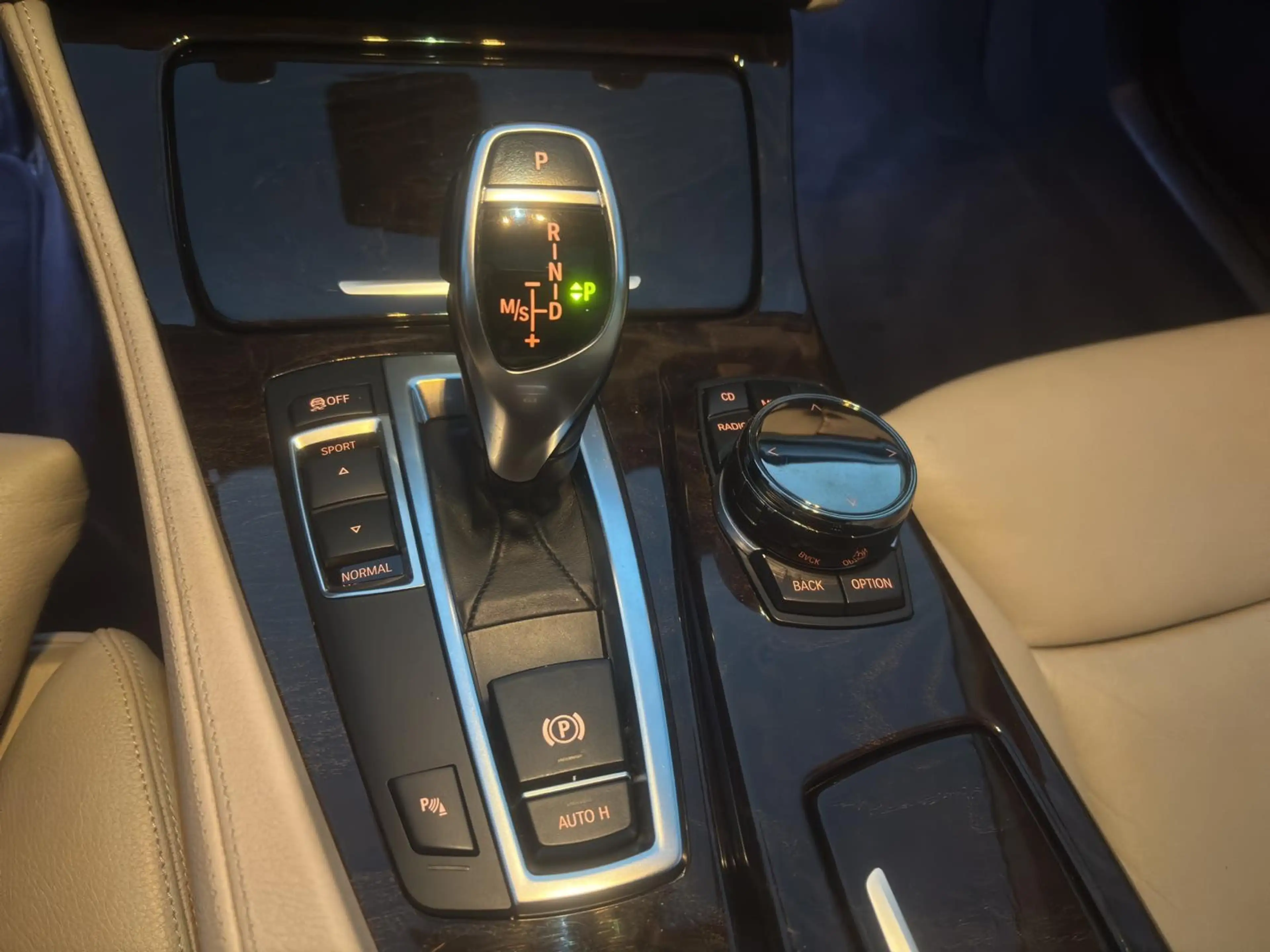 BMW 525 d *Vollausstattung*  TÜV NEU — photo 15