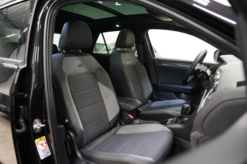 Volkswagen T-Roc 1.5 TSI 3x R-Line DSG * Pano - Virtual - Keyless - — photo 19