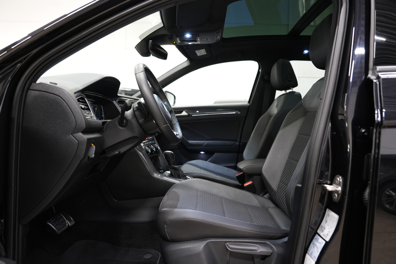 Volkswagen T-Roc 1.5 TSI 3x R-Line DSG * Pano - Virtual - Keyless - — photo 12
