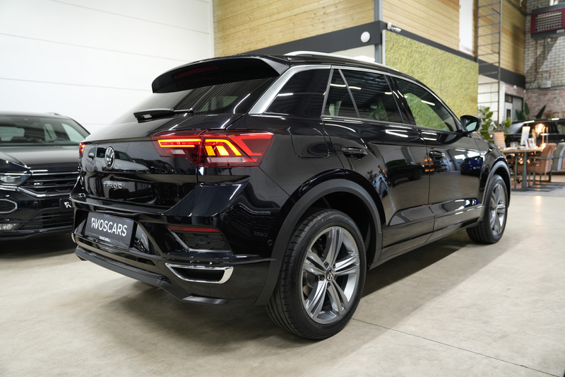Volkswagen T-Roc 1.5 TSI 3x R-Line DSG * Pano - Virtual - Keyless - — photo 7