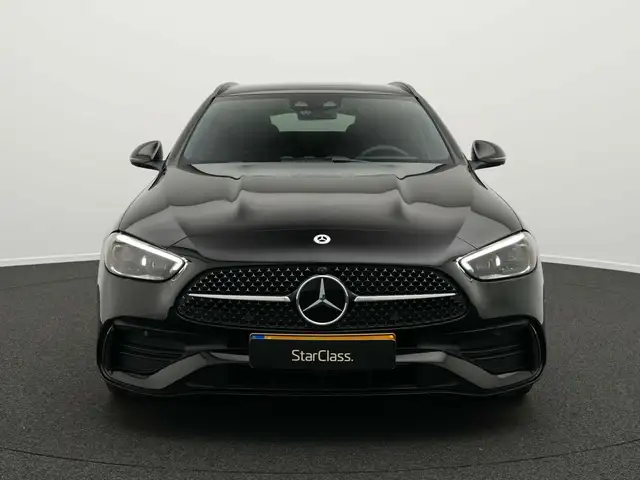 Mercedes-Benz C Class view 2