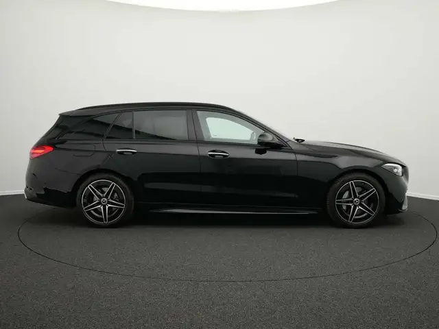 Mercedes-Benz C Class view 5