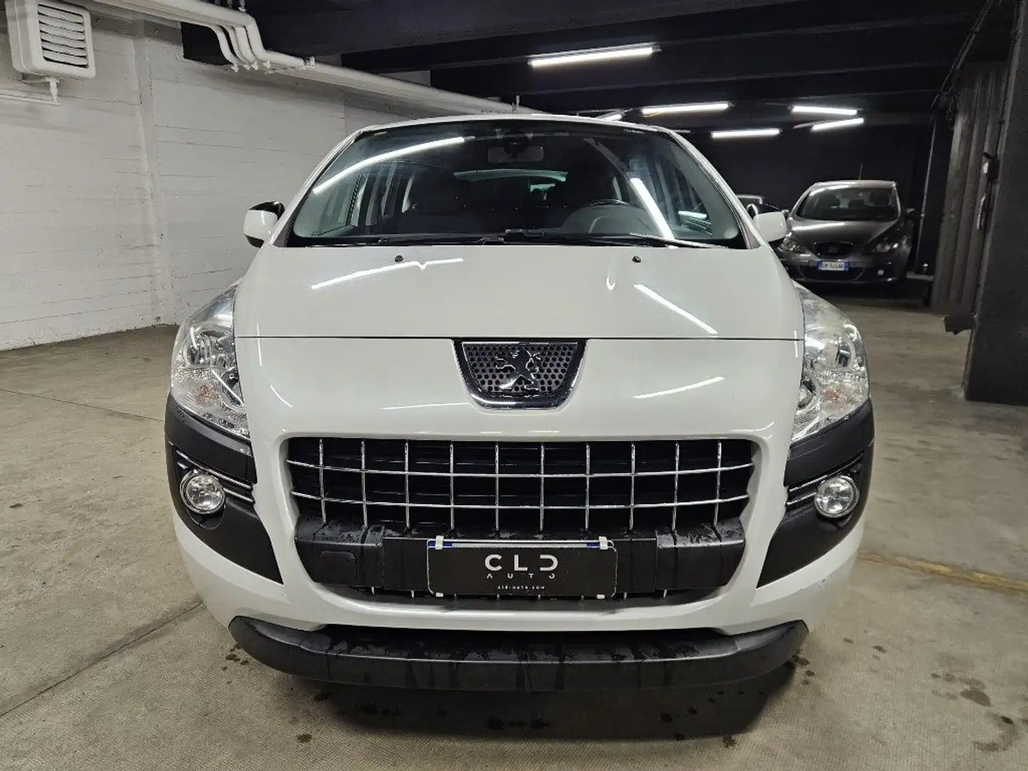 Peugeot 3008 1.6 HDi 112CV Bianco - 2