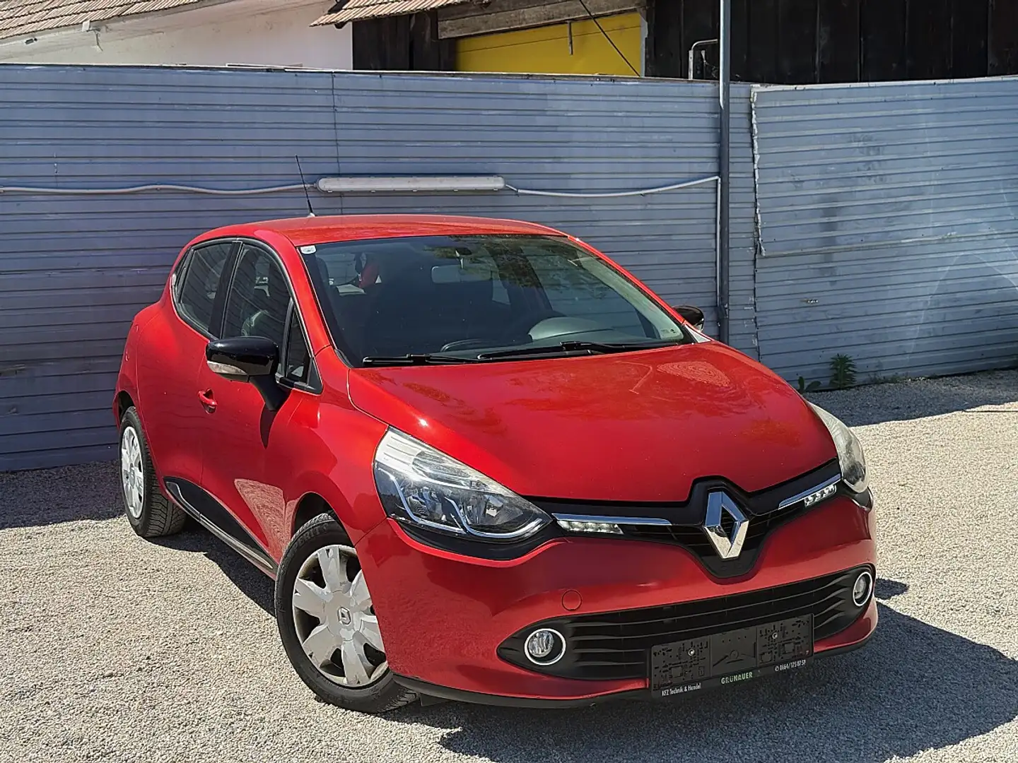 Renault Clio Expression 1,2 16V 75 Rot - 2