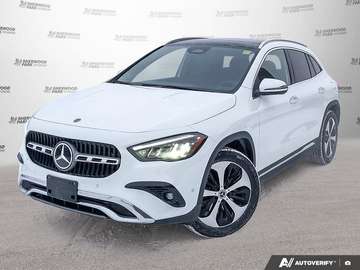 GLA 250 | AWD | Sunroof | Heads-up Display | Heate