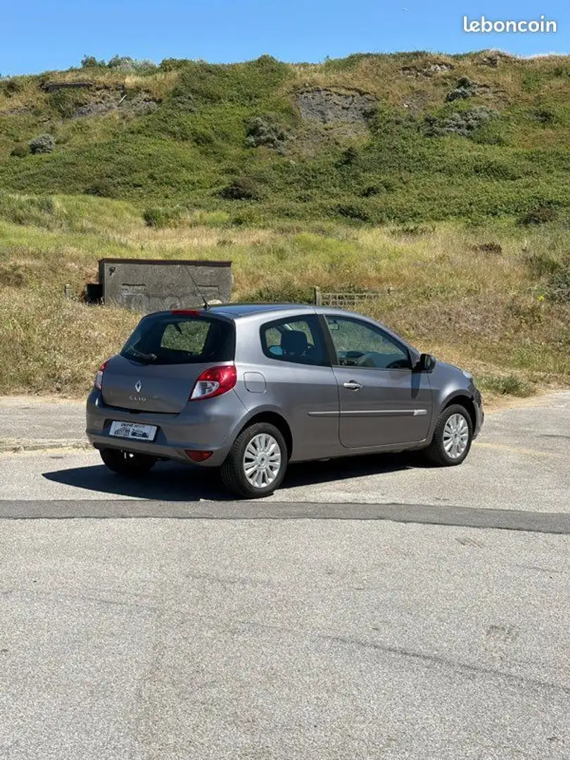 Renault Clio 3 Gris - 2