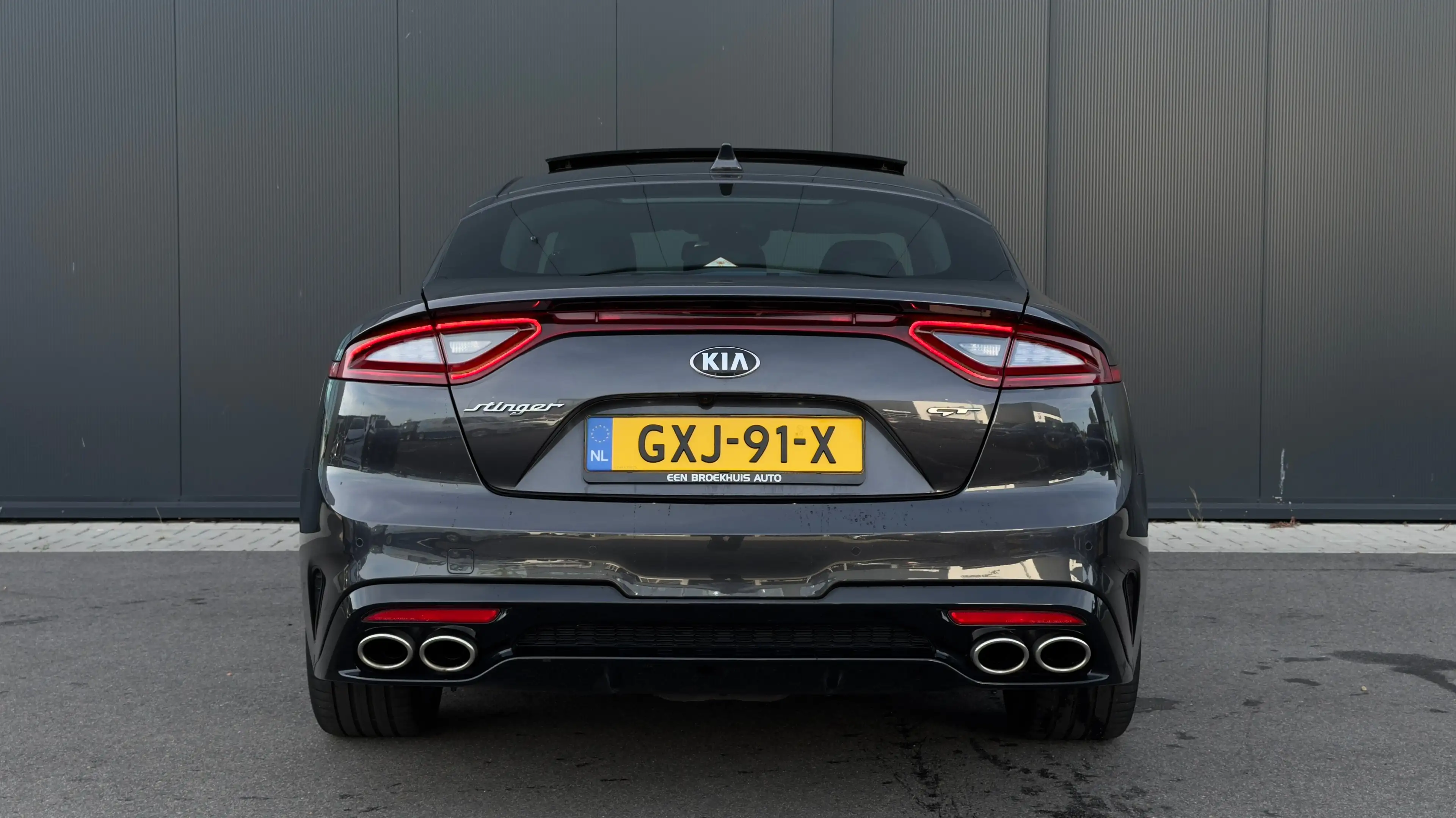 Kia Stinger GT 3.3 V6 370pk T-GDI AWD | 360 Camera | Lederen B — photo 20