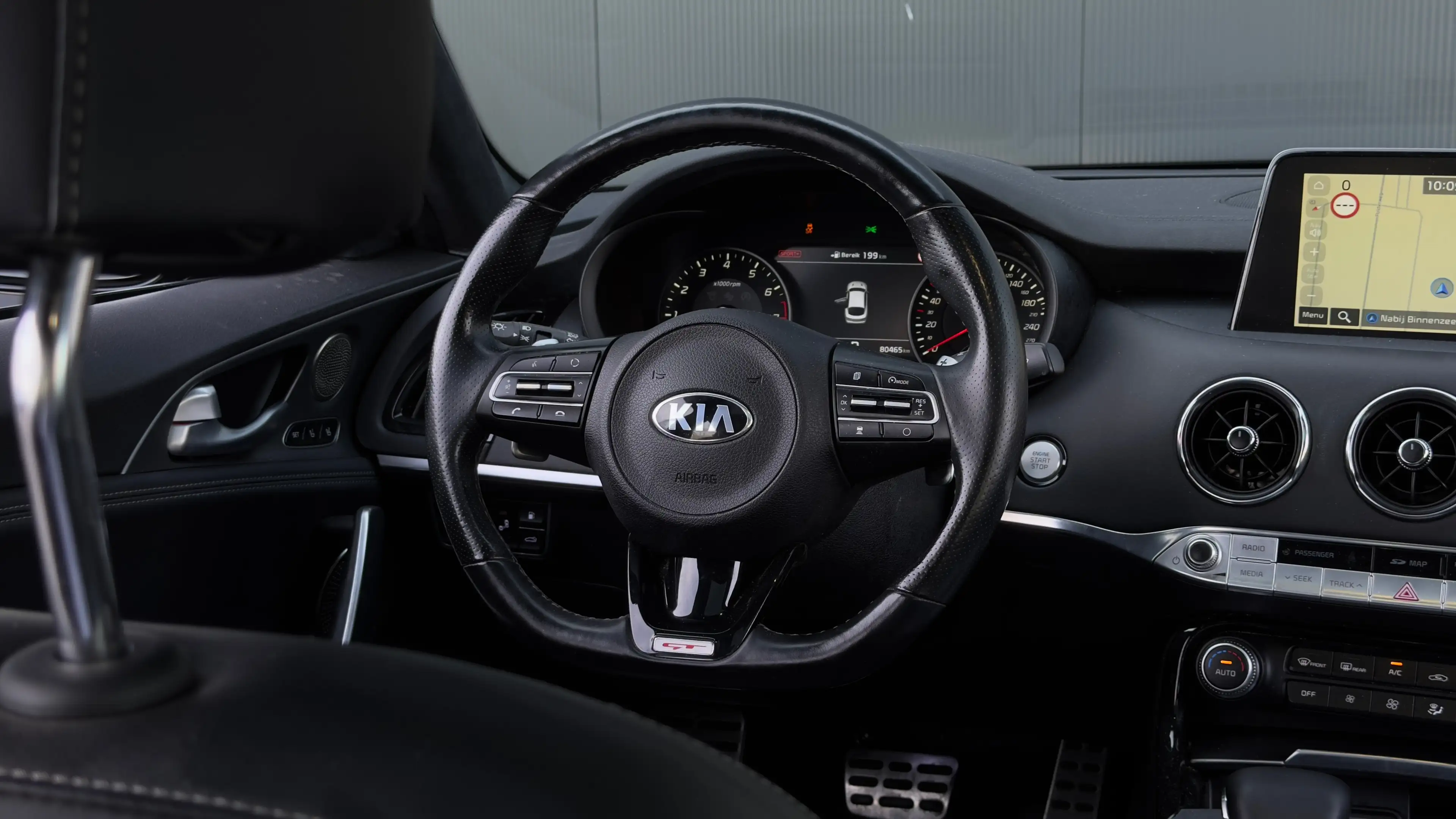 Kia Stinger GT 3.3 V6 370pk T-GDI AWD | 360 Camera | Lederen B — photo 11