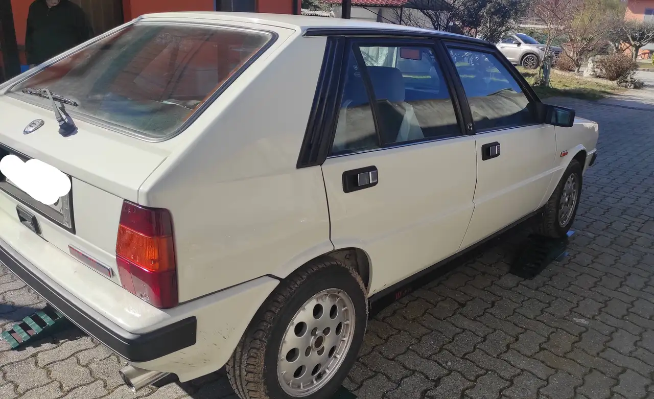 Lancia Delta 2.0 ie Turbo HF 4wd, foto 4