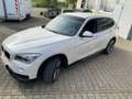 BMW X1 sDrive 20i Sport AT Scheckheft u-frei Xenon SHZ Blanc - thumbnail 3