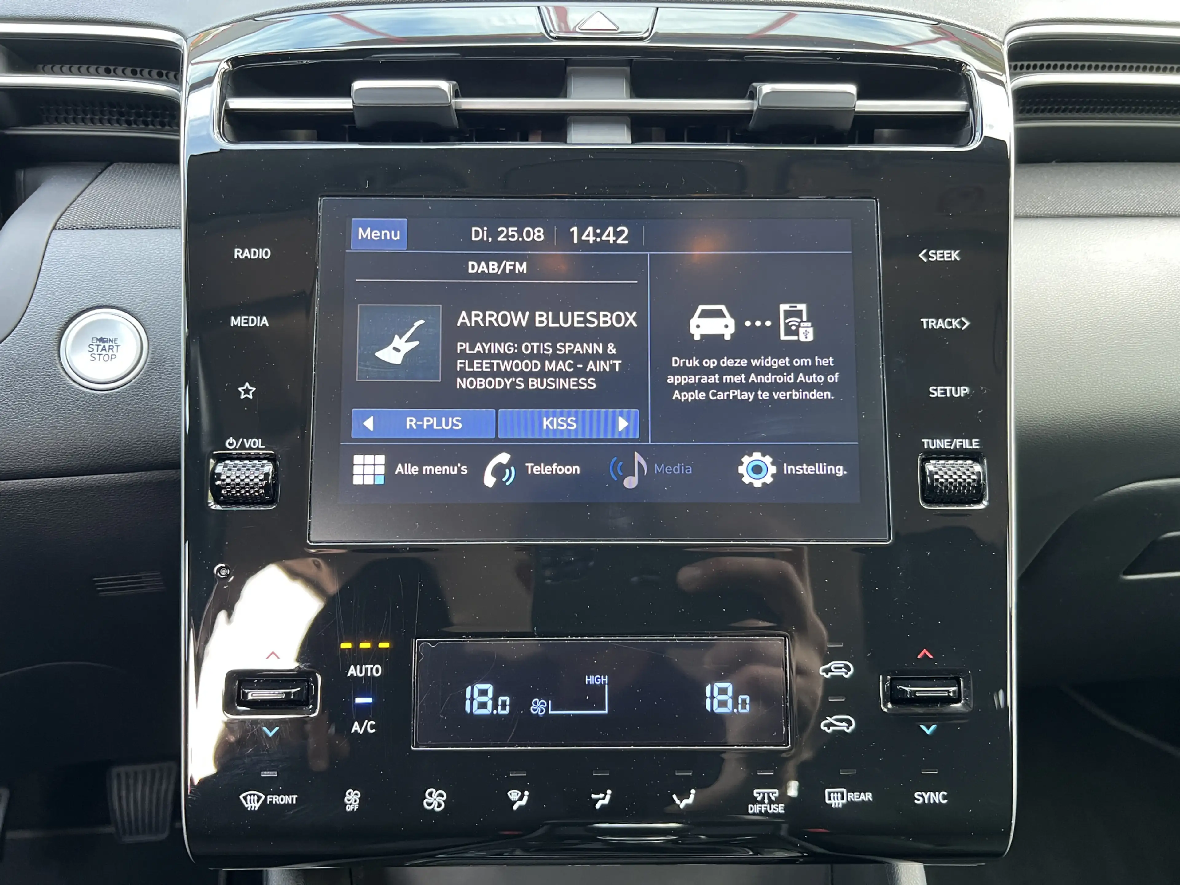 Hyundai TUCSON 1.6 T-GDI MHEV Comfort Smart | Carplay | Camera | — photo 22