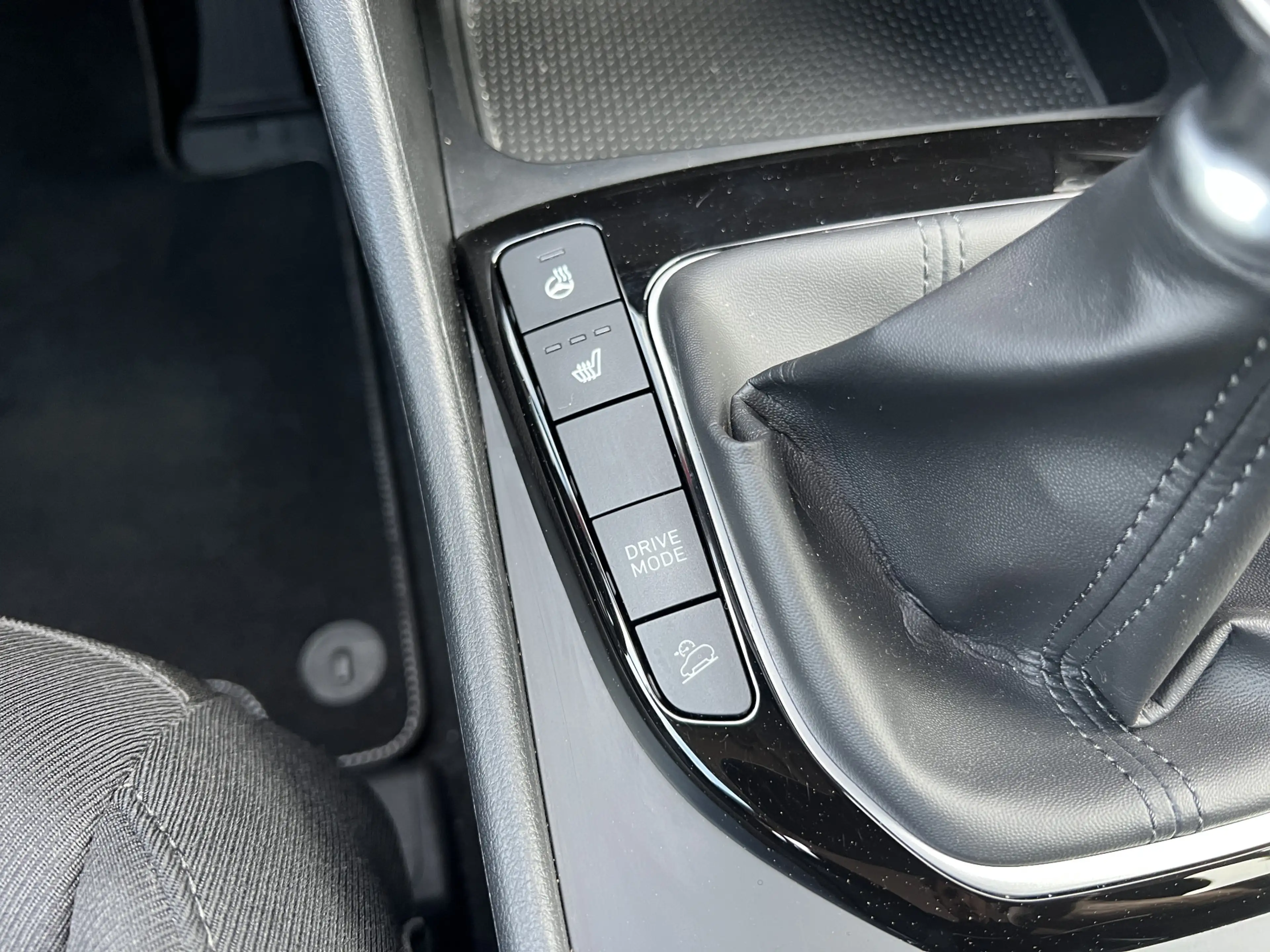 Hyundai TUCSON 1.6 T-GDI MHEV Comfort Smart | Carplay | Camera | — photo 25