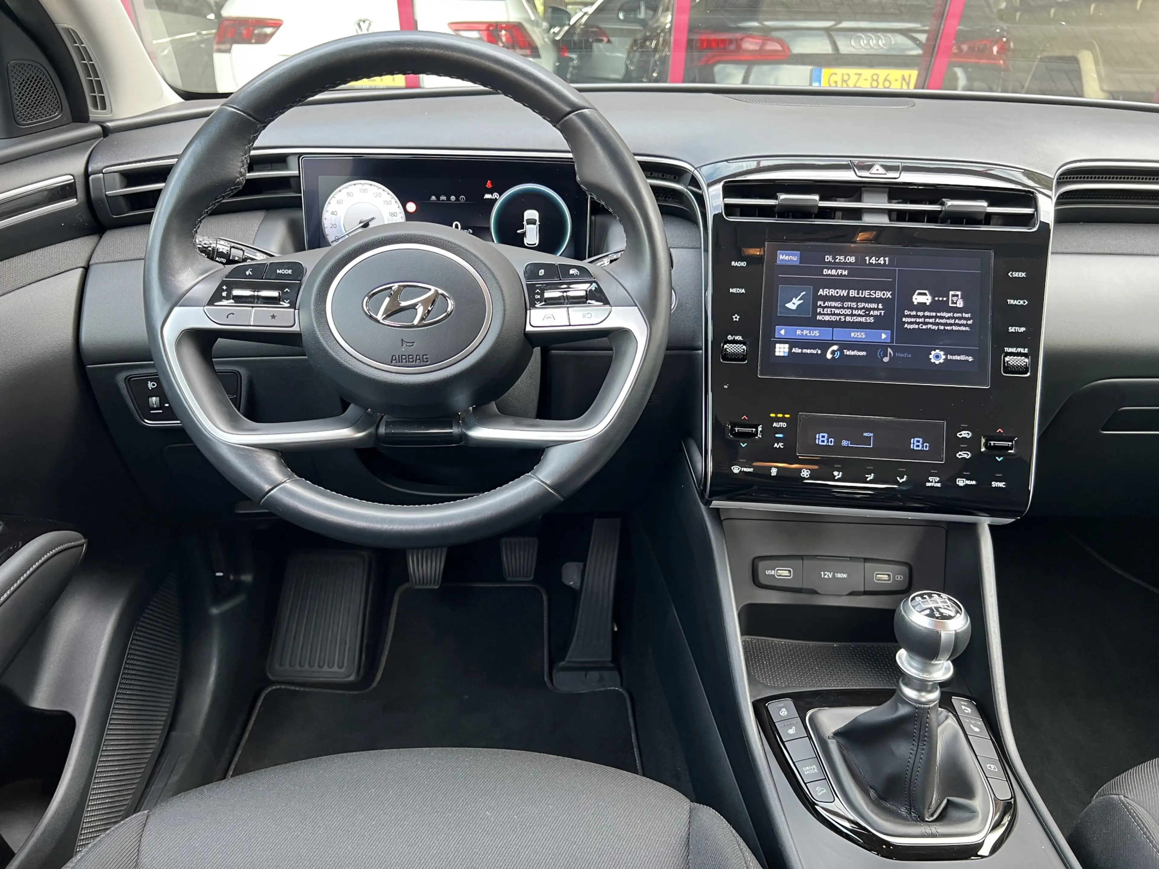 Hyundai TUCSON 1.6 T-GDI MHEV Comfort Smart | Carplay | Camera | — photo 19