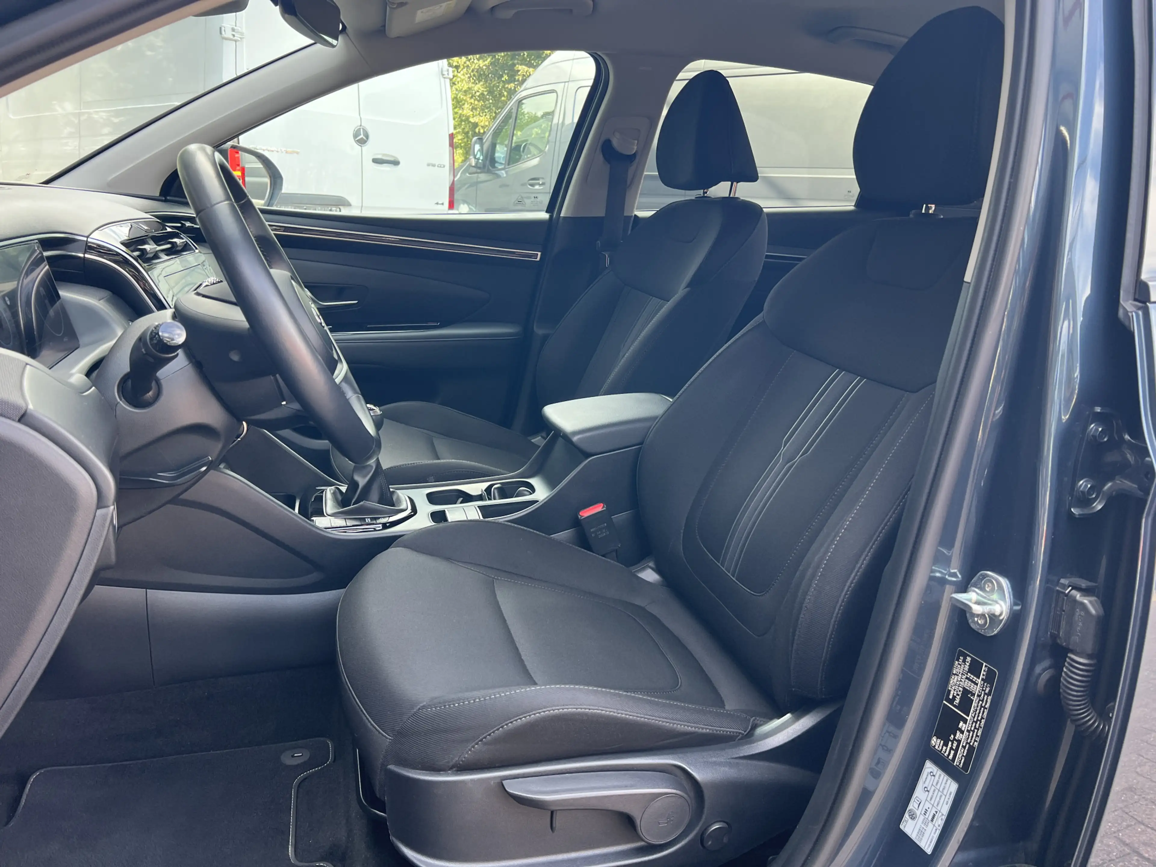Hyundai TUCSON 1.6 T-GDI MHEV Comfort Smart | Carplay | Camera | — photo 13
