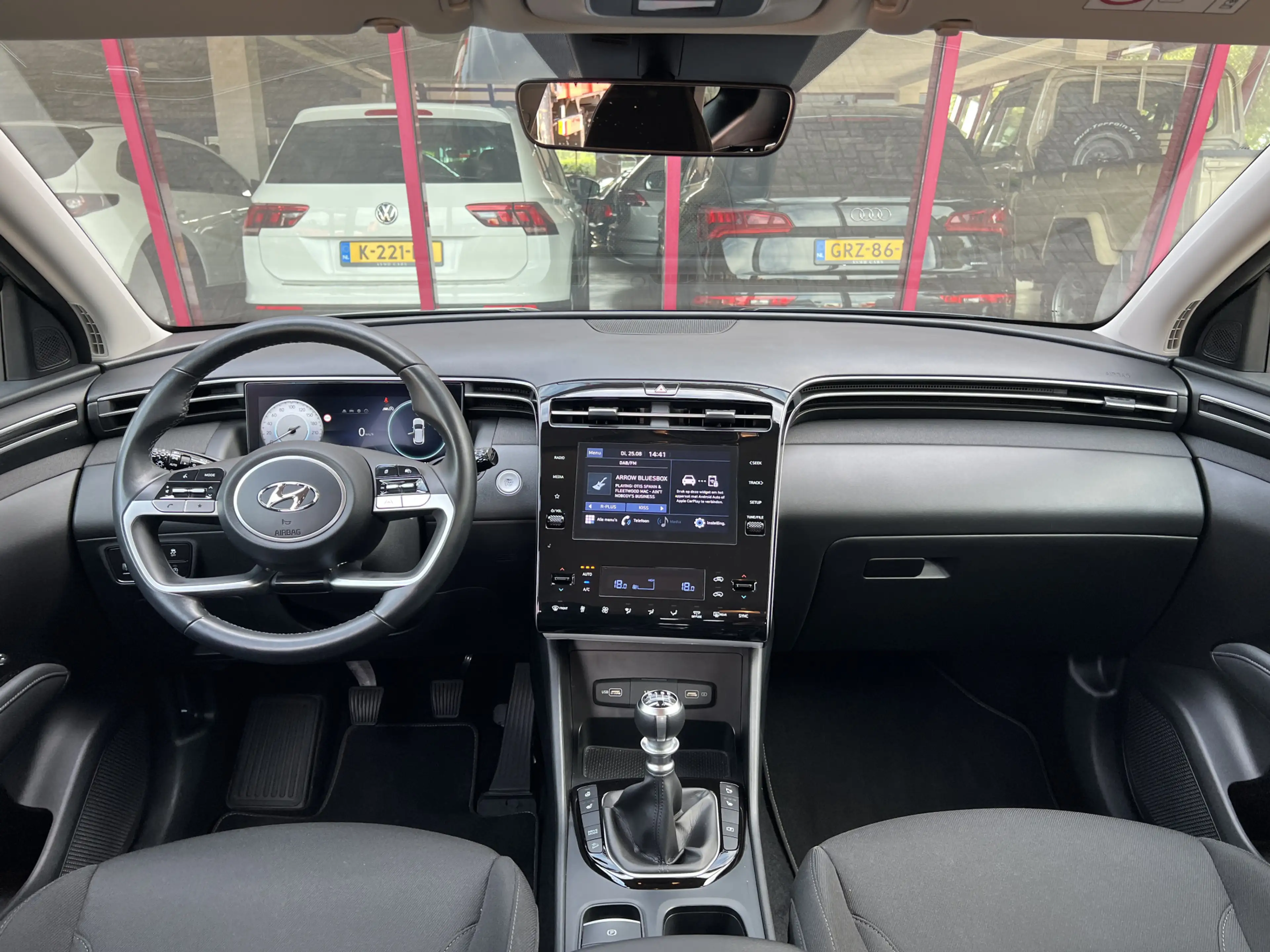 Hyundai TUCSON 1.6 T-GDI MHEV Comfort Smart | Carplay | Camera | — photo 18