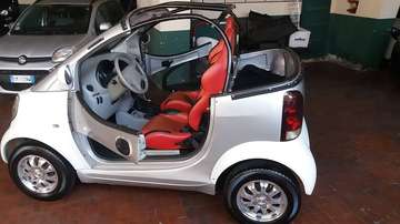 Crossblade auto da esposizione