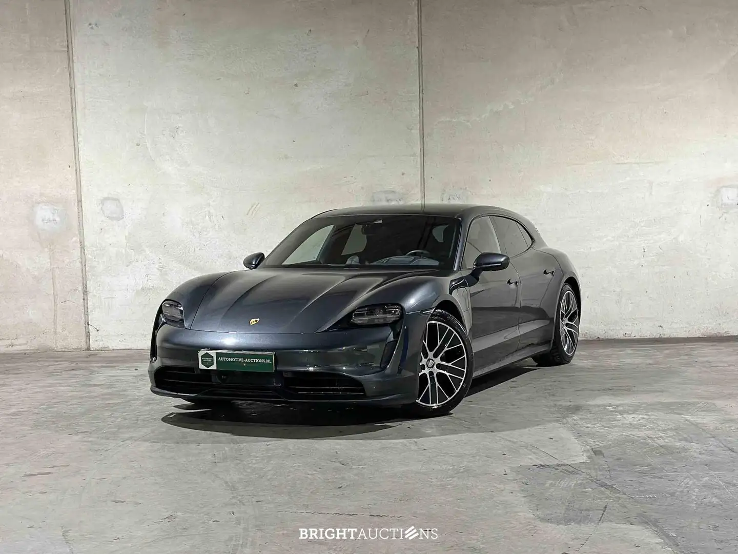 Porsche Taycan Sport Turismo 79 kWh - 2