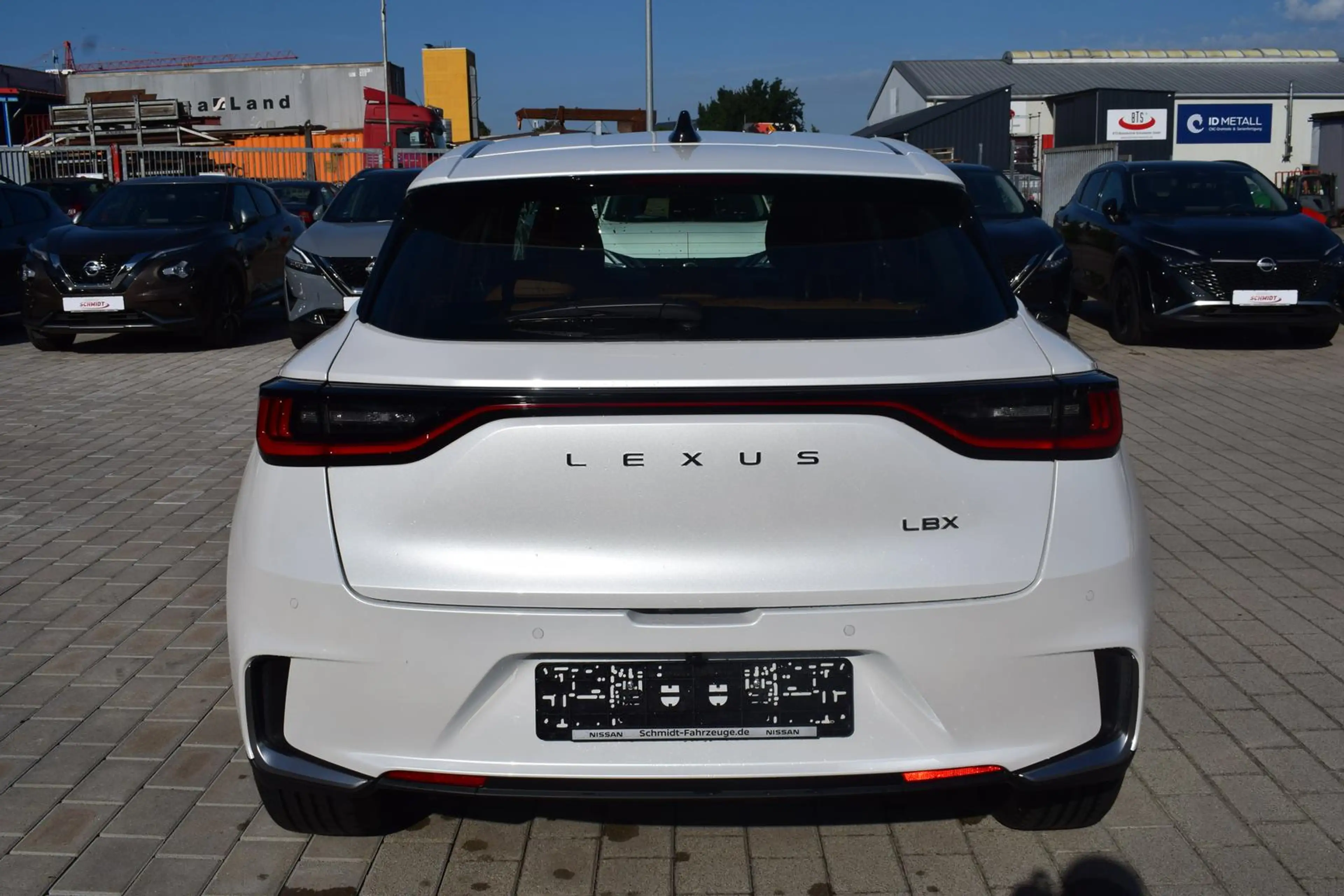 Lexus LBX FWD Relax — photo 7