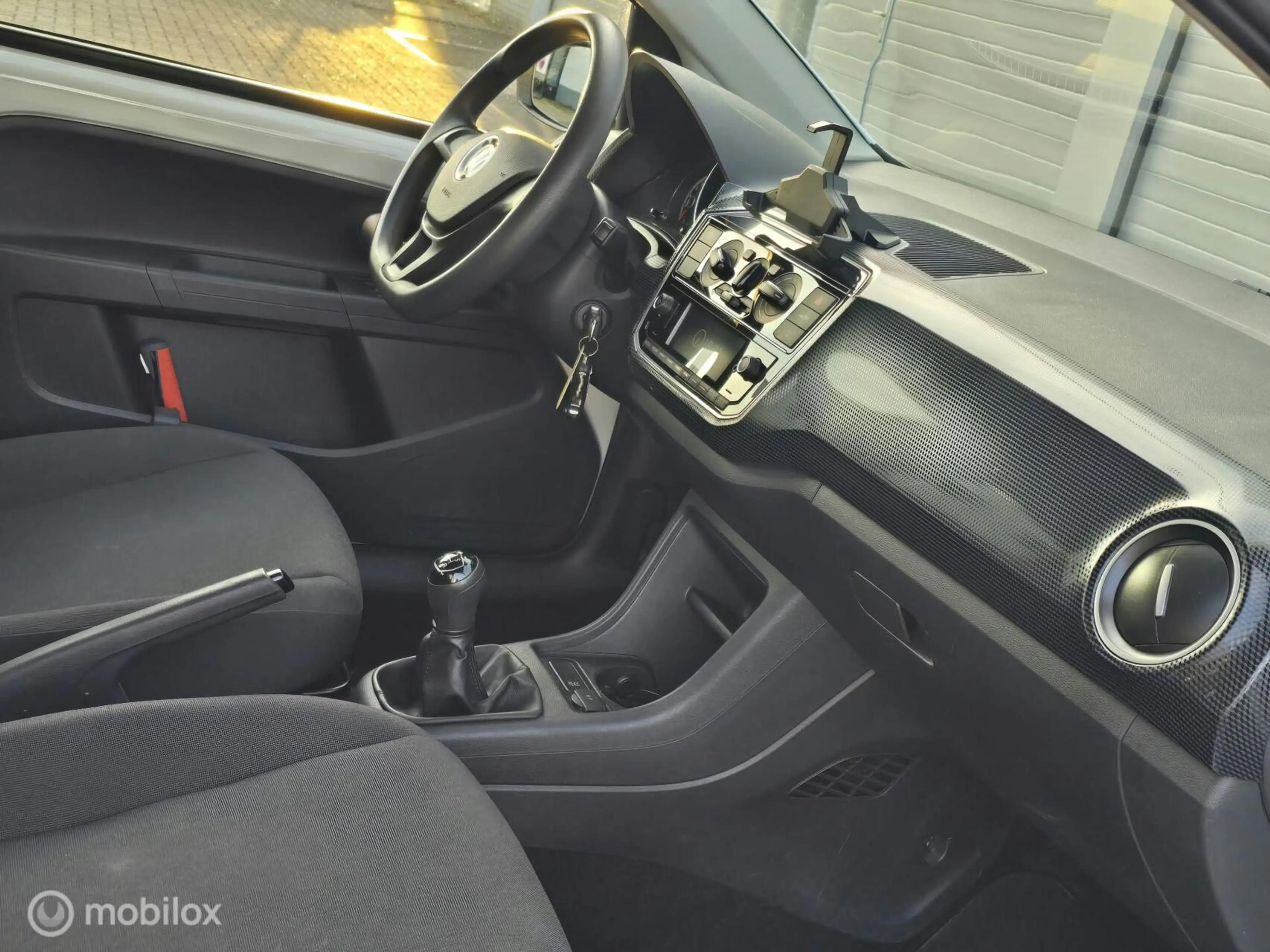 Volkswagen up! 1.0 BMT high up! — photo 14