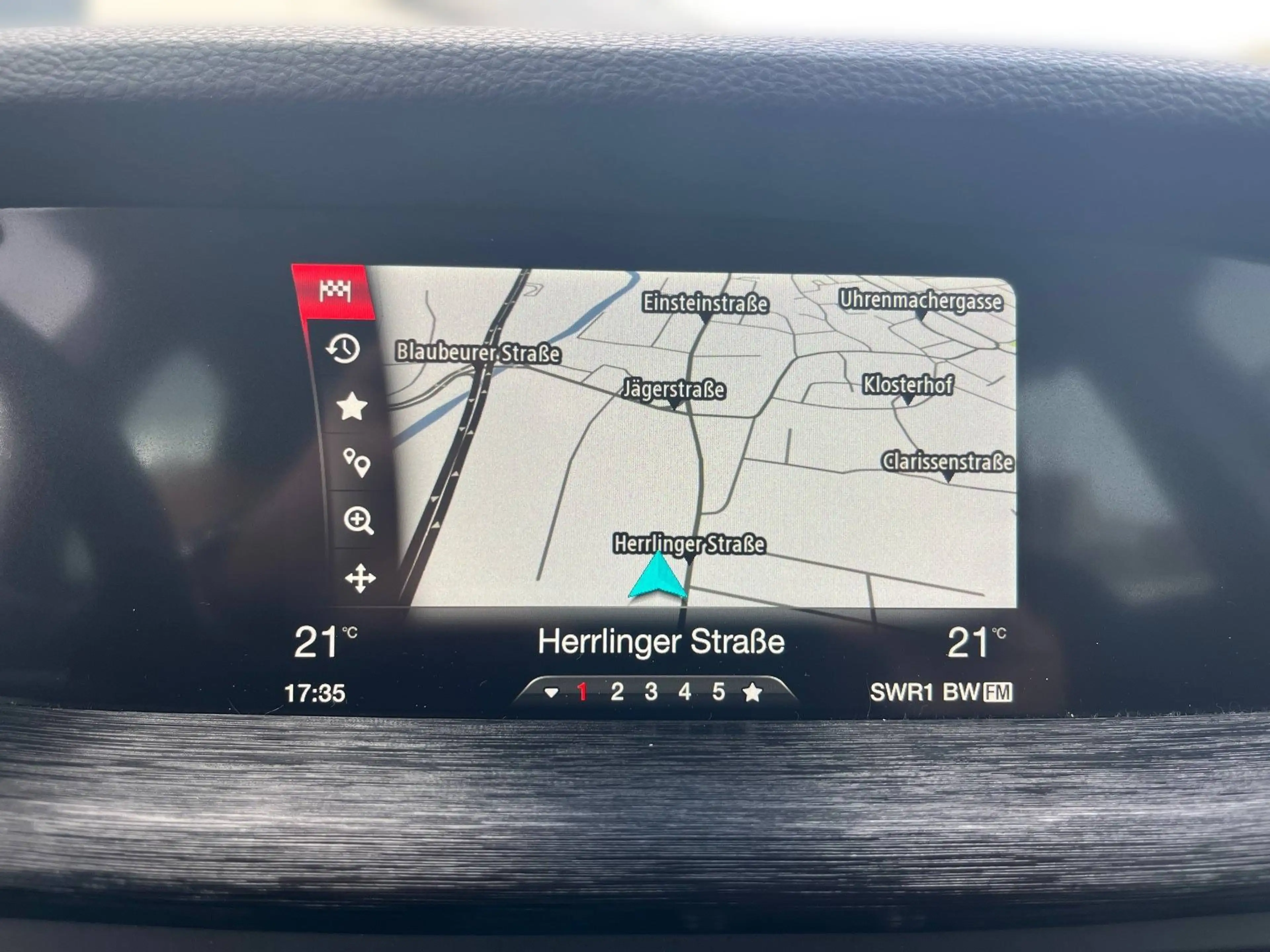 Alfa Romeo Stelvio Q4 MY19 2.0 Turbo — photo 9