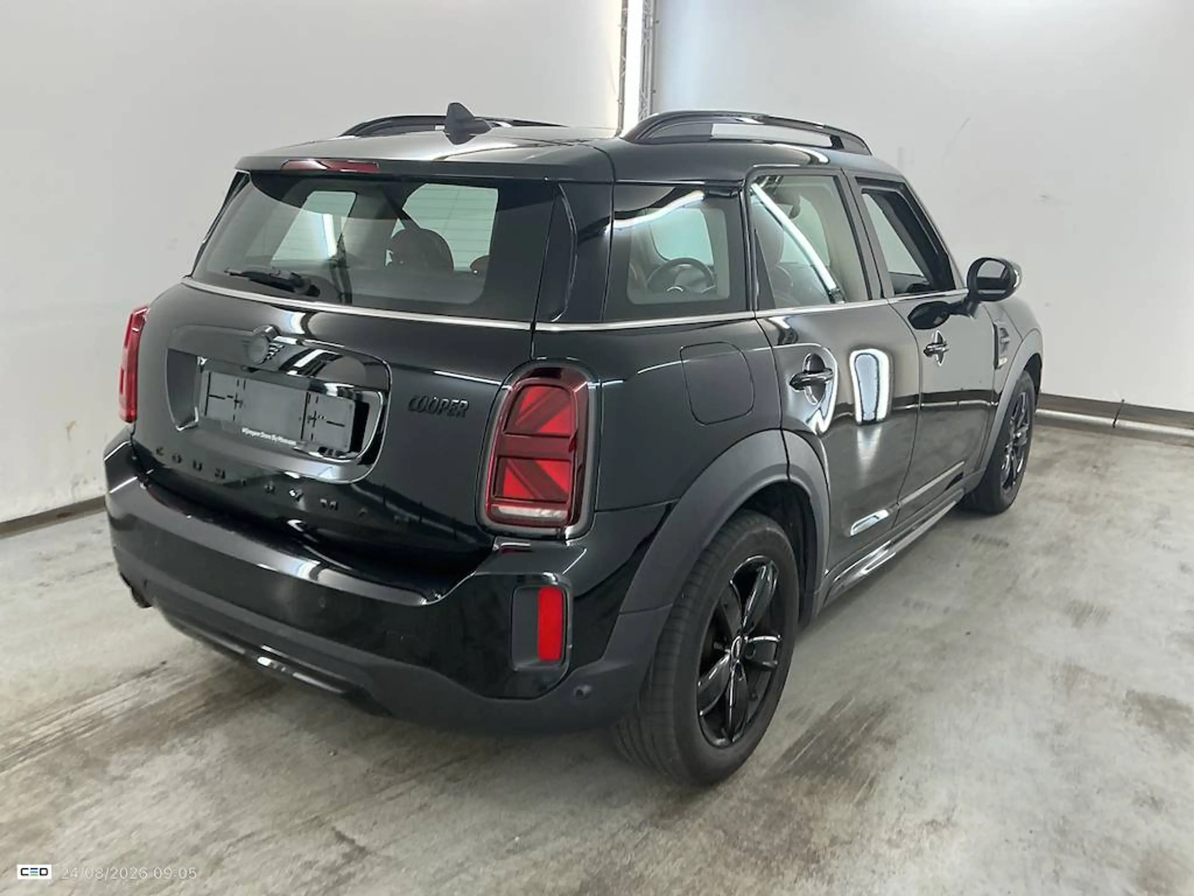MINI Cooper Countryman 1.5iA **LED-CUIR SPORT-LED AMBIANCE-PANO-CAMERA** — photo 5
