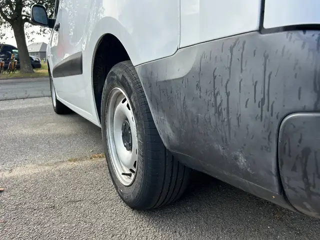 Citroen Berlingo view 14