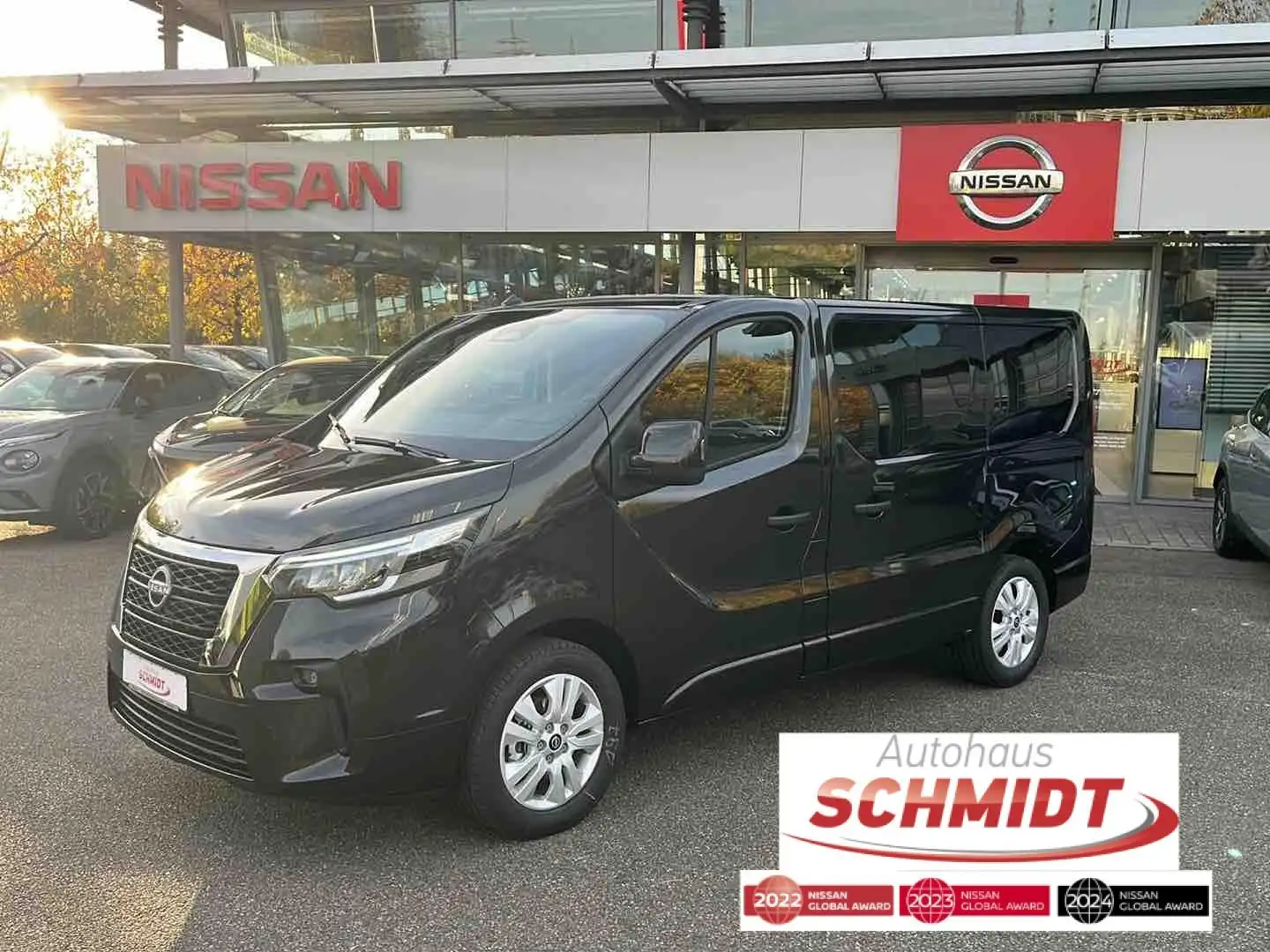 Nissan Primastar Kombi L1H1 dCi170 Automatik Tekna Negro - 1