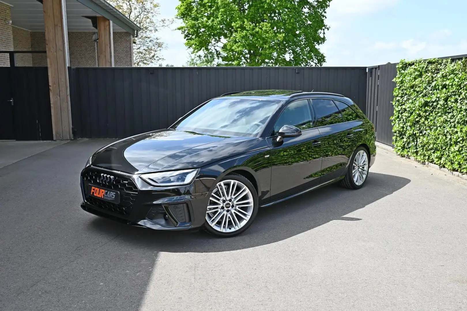 Audi A4 AVANT 35 TFSI S edition | 2024 | 3.500KM | Panoram Noir - 2
