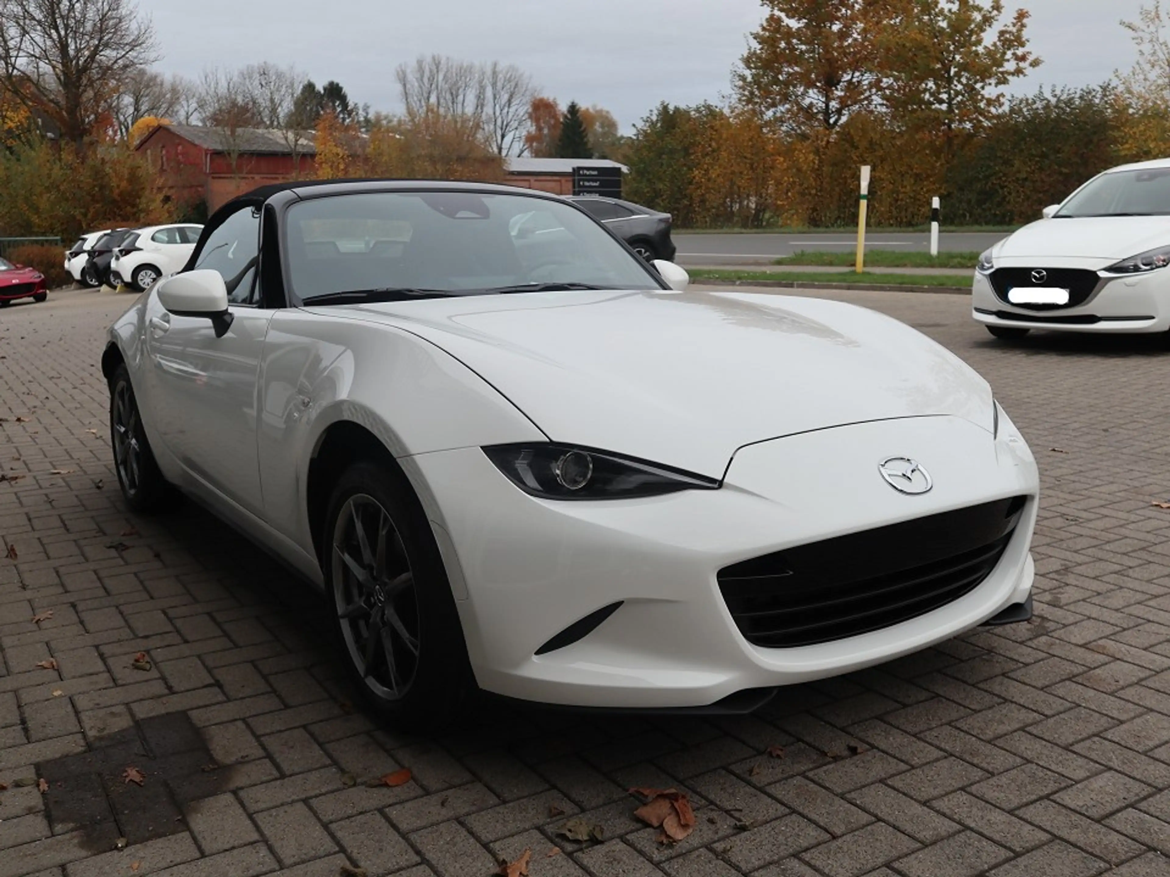 Mazda MX-5 2027 G-136 Exclusive-Line LEDER NAVI ACAA BOSE RFK — photo 7