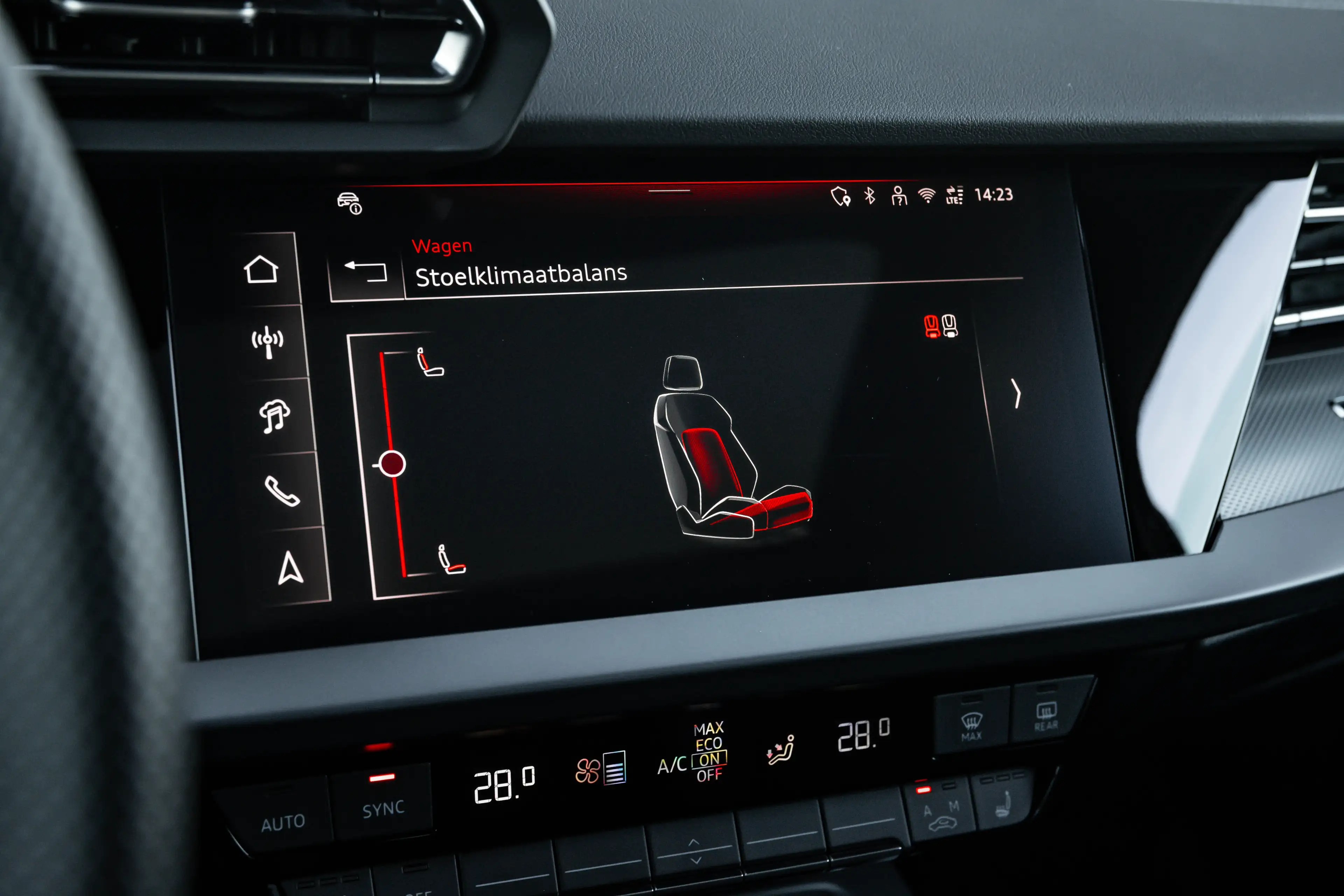 Audi A3 Sportback 45 TFSI e S edition Competition | Panora — photo 22