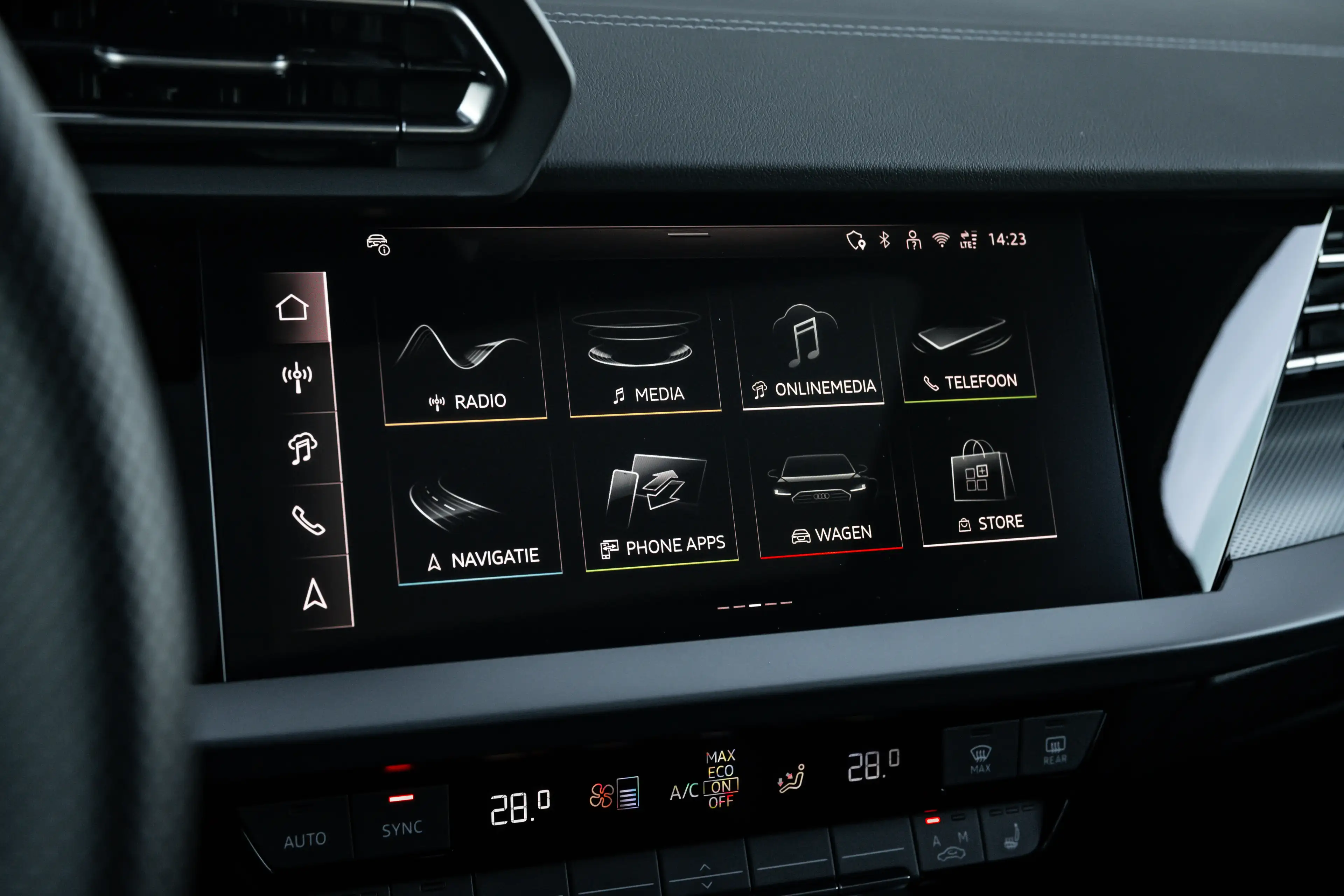 Audi A3 Sportback 45 TFSI e S edition Competition | Panora — photo 26