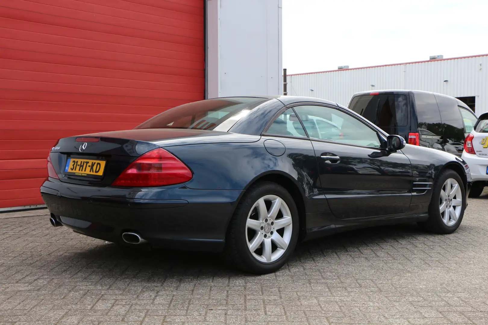 Mercedes-Benz SL 500 Zwart - 2