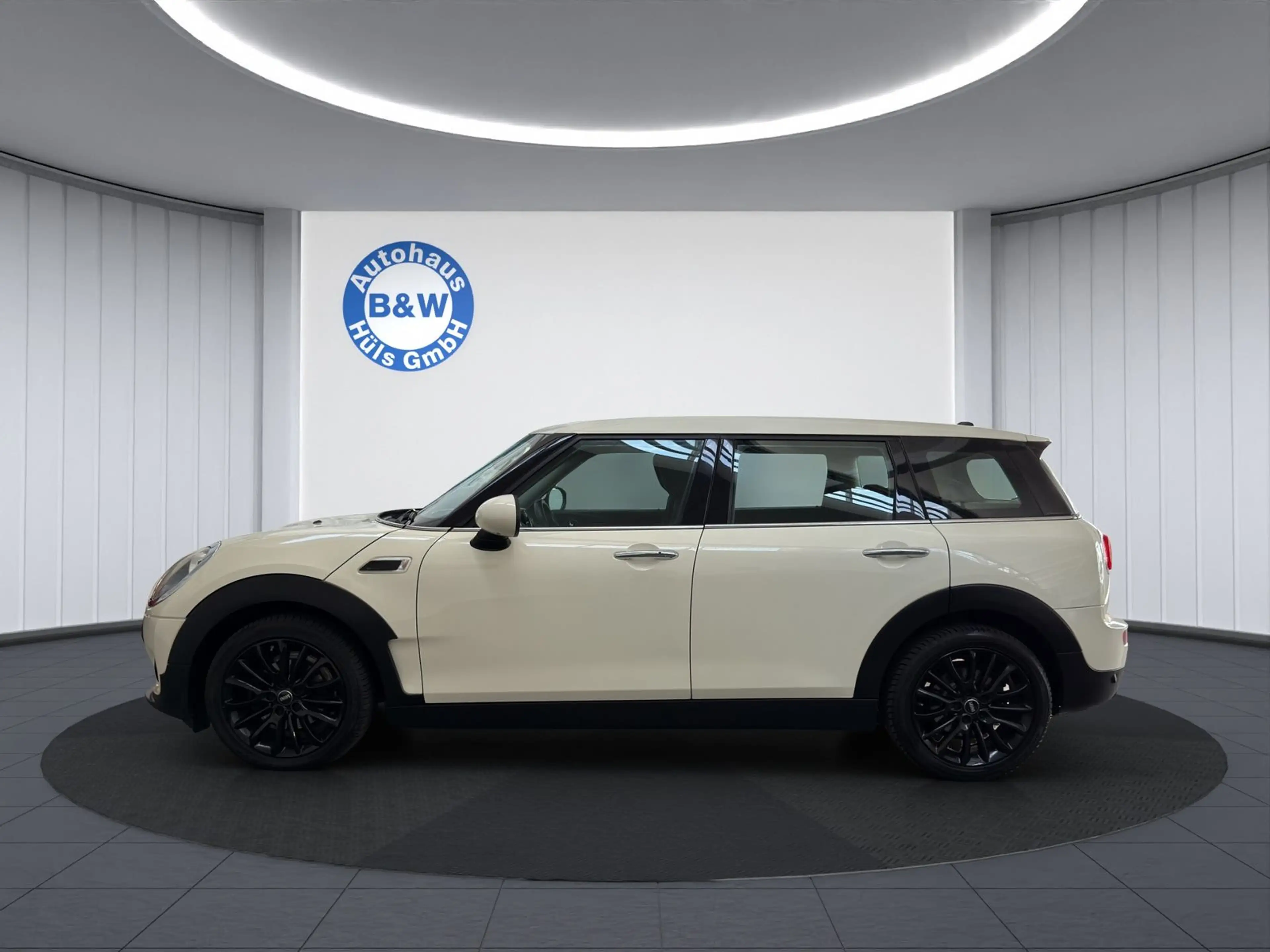 MINI One Clubman *SHZ*TEMPOMAT*KLIMA* — photo 4