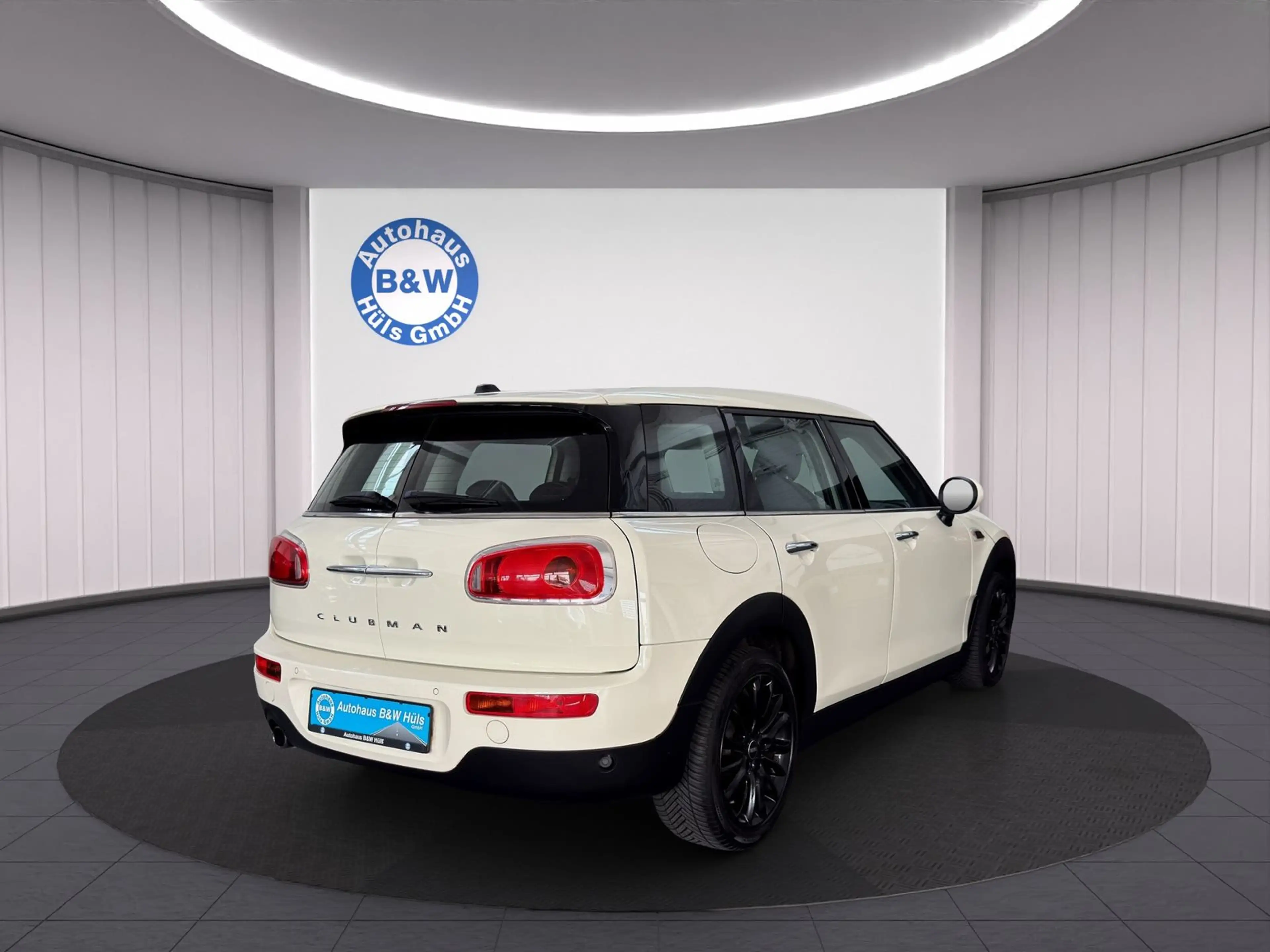 MINI One Clubman *SHZ*TEMPOMAT*KLIMA* — photo 8